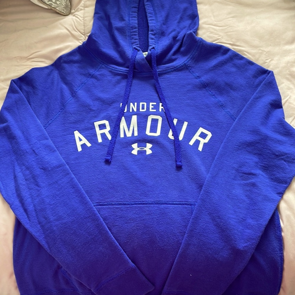 Under Armour hoodie - Large